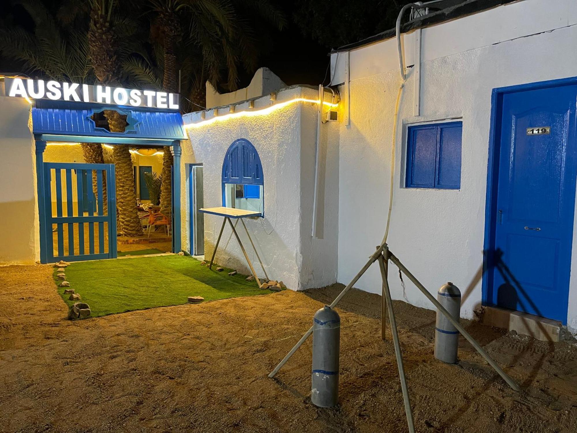 Auski Hostel Дахаб Екстериор снимка